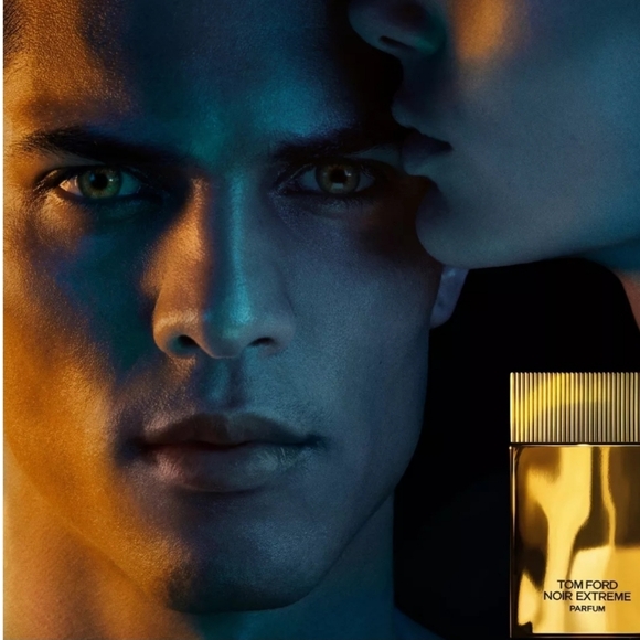 Tom Ford - Picture 7 of 13